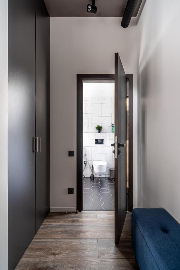 Cosy Studio Apartment In Ridzenes Residence Riga Esterno foto